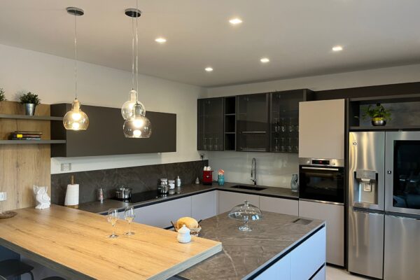 caselli arredamenti cucina moderna con isola e bancone